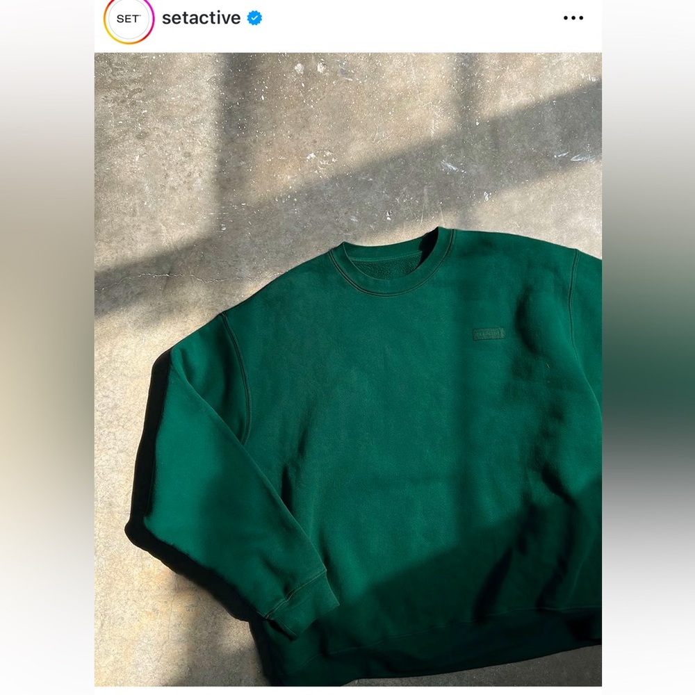 SET Active Crewneck Sweatshirt in Mojito. Size S, NWOT